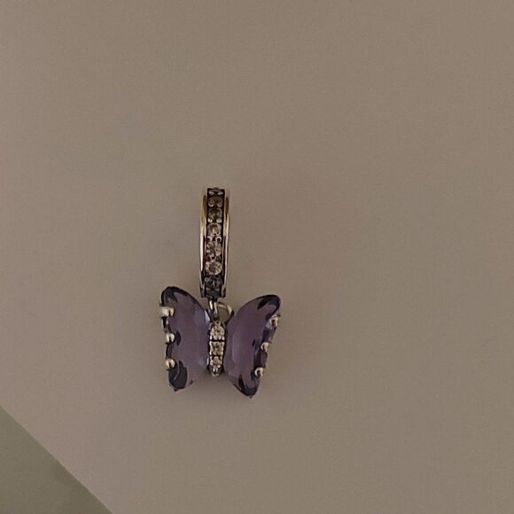 925 Sterling Silver Butterfly Charm - Picture 2 of 7